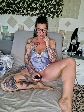 candymaxxx online show from 05/11/26, 06:04