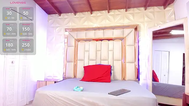 Sarah Adamss online show from 03/23/26, 12:38