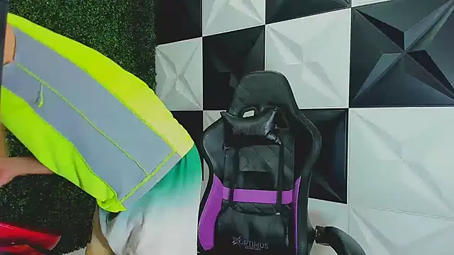 xion ez online show from 10/05/25, 08:10