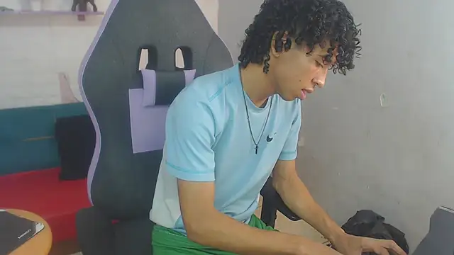 xion ez online show from 12/16/25, 09:30