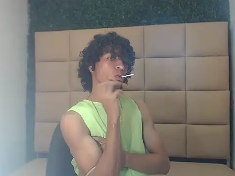 xion ez online show from 10/06/25, 09:37