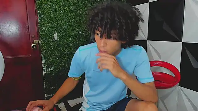 xion ez online show from 10/13/25, 08:43