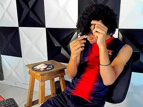 xion ez online show from 10/26/25, 07:36