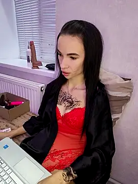 Snapshot of Julietta_001 chatting on 10/03/25, 02:40 Julietta 001 online show from 10/03/25, 02:40