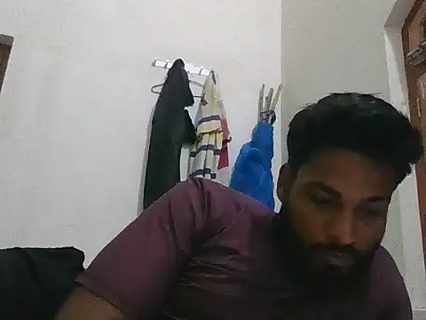 Raw12499 online show from 10/26/25, 04:07