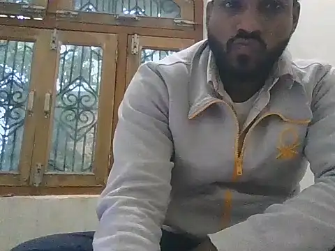 Raw12499 online show from 12/17/25, 09:47