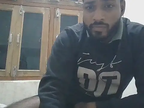 Raw12499 online show from 12/02/25, 04:52