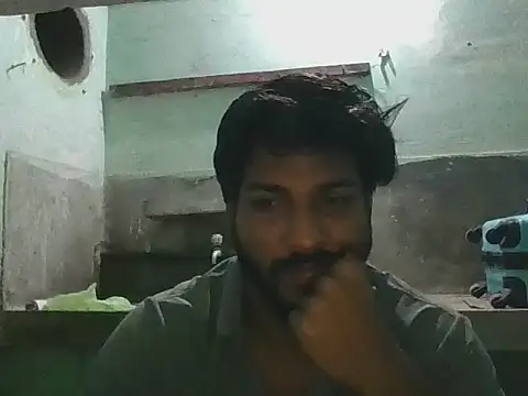 Snapshot of Raw12499 chatting on 10/03/25, 04:52 Raw12499 online show from 10/03/25, 04:52