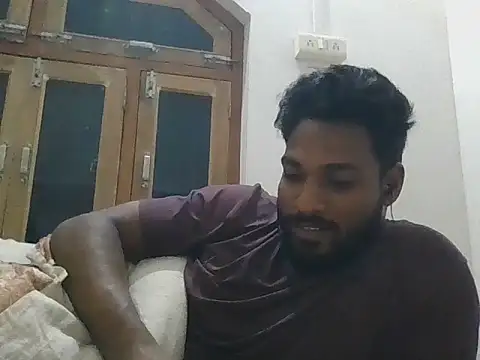 Raw12499 online show from 11/26/25, 04:40