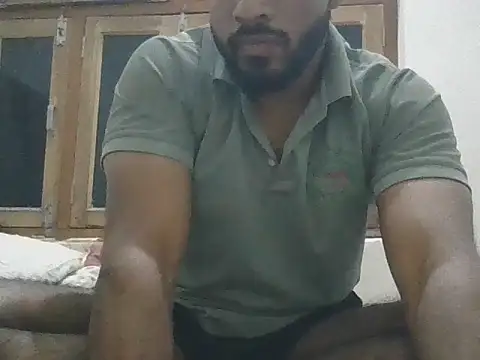 Raw12499 online show from 11/30/25, 05:36