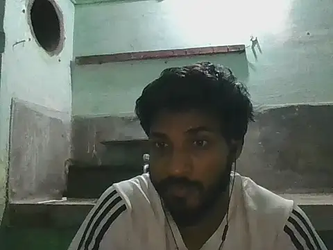 Snapshot of Raw12499 chatting on 09/27/25, 07:31 Raw12499 online show from 09/27/25, 07:31