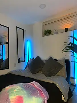 emilycolte online show from 10/20/25, 12:02