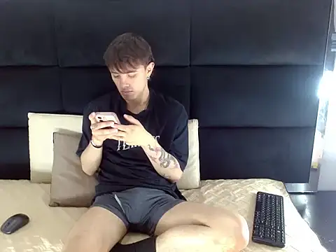 Jerom xx online show from 10/09/25, 07:14