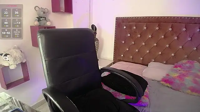 valeriamontex online show from 11/07/25, 09:08