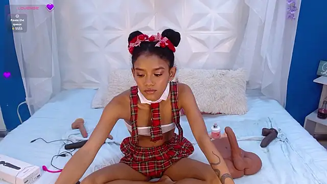 Snapshot of adisson_petite1 chatting on 03/02/26, 05:42 adisson petite1 online show from 03/02/26, 05:42