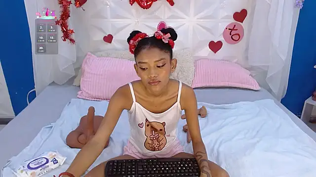 Snapshot of adisson_petite1 chatting on 02/17/26, 05:43 adisson petite1 online show from 02/17/26, 05:43