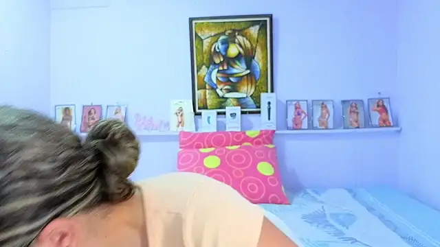 katiaa lovv online show from 11/10/25, 11:48