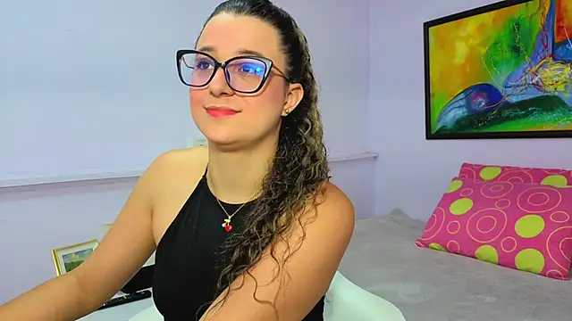 katiaa lovv online show from 04/17/26, 12:19
