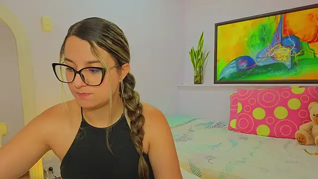 katiaa lovv online show from 05/21/26, 12:02