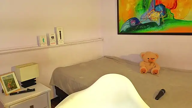 katiaa lovv online show from 04/13/26, 12:09