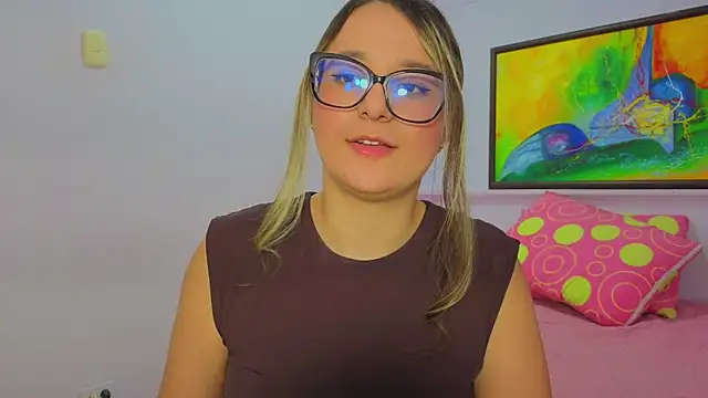katiaa lovv online show from 05/16/26, 07:35