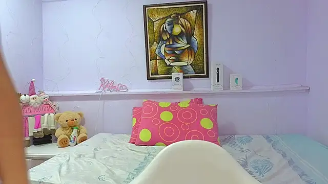 katiaa lovv online show from 11/12/25, 12:09