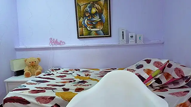 katiaa lovv online show from 10/21/25, 07:35