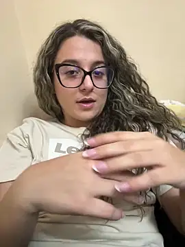 katiaa lovv online show from 01/05/26, 05:49