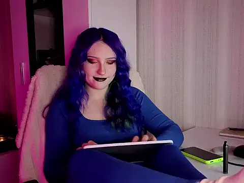 violet-siren-x online show from 04/03/26, 10:11