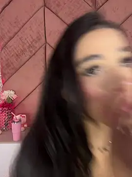 Snapshot of ChloeRosses chatting on 02/09/26, 04:54 ChloeRosses online show from 02/09/26, 04:54