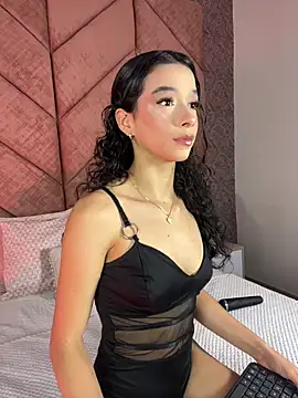 ChloeRosses online show from 03/18/26, 10:54