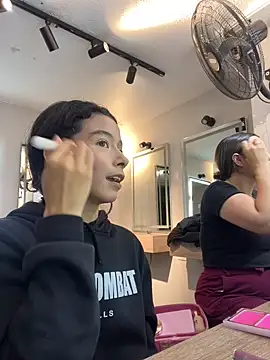 ChloeRosses online show from 04/14/26, 05:51