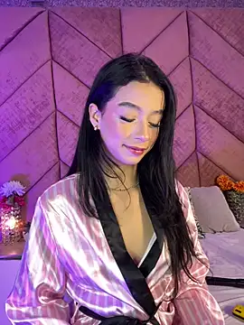 ChloeRosses online show from 05/09/26, 12:08