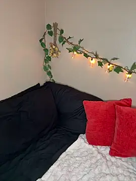 DesertLuxe online show from 02/06/26, 05:36