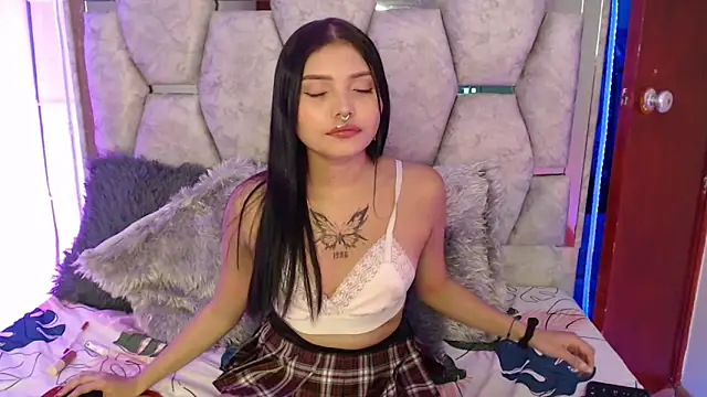 AnalyMilles online show from 11/27/25, 02:56