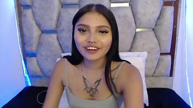 Snapshot of AnalyMilles chatting on 02/01/26, 07:28 AnalyMilles online show from 02/01/26, 07:28