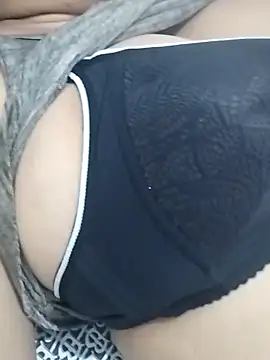 MEYBELLATINA online show from 02/19/26, 11:01