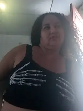 MEYBELLATINA online show from 04/17/26, 09:17