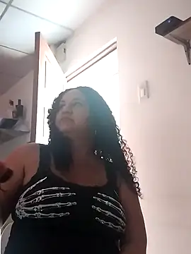 MEYBELLATINA online show from 04/04/26, 09:43