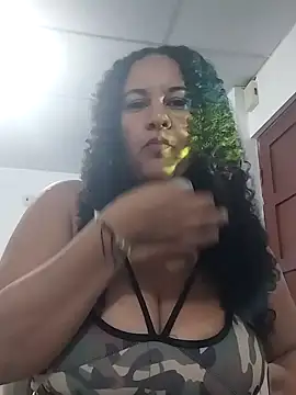 MEYBELLATINA online show from 01/13/26, 08:46