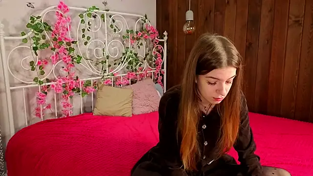 TawanaWalleck online show from 10/01/25, 09:07