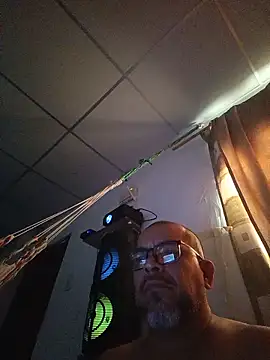 ANTHONYHOTT69 online show from 05/28/26, 10:26