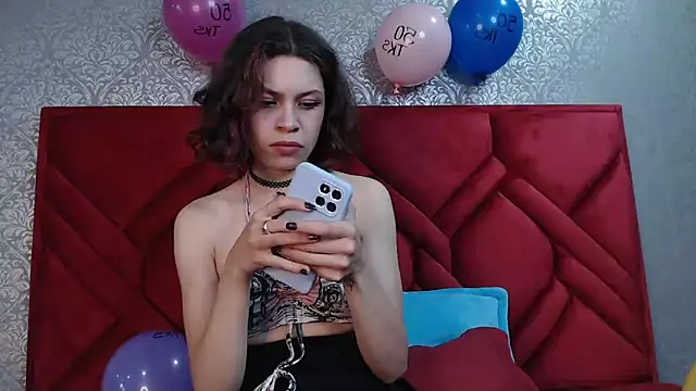 sophie blaake online show from 11/21/25, 03:16