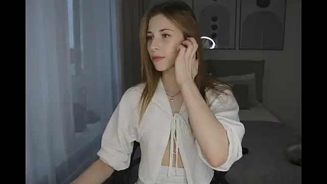 magnificent Destiny online show from 11/11/25, 11:38