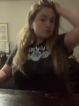 BuzzBunni69 online show from 10/29/25, 09:52