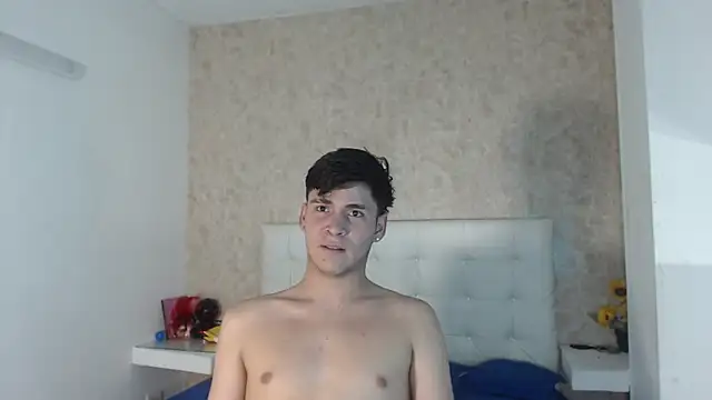 Aaron Foxxx online show from 12/13/25, 08:26