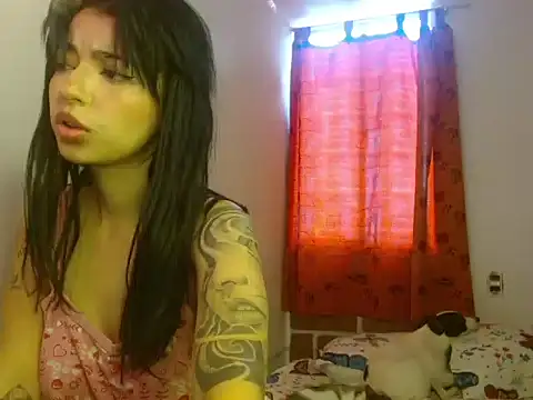 kiyusweetcrazy online show from 10/14/25, 03:56