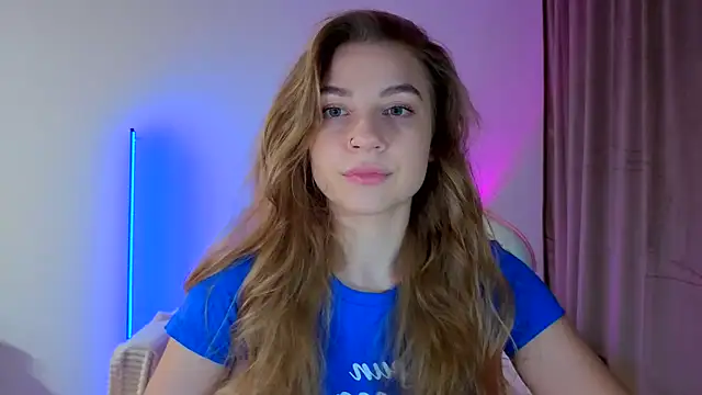 Eva enjoyeverymoment  online show from 11/07/25, 06:34