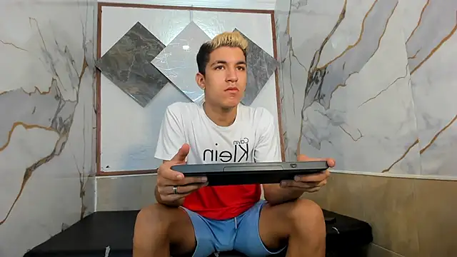 Stiben boy online show from 10/10/25, 06:53