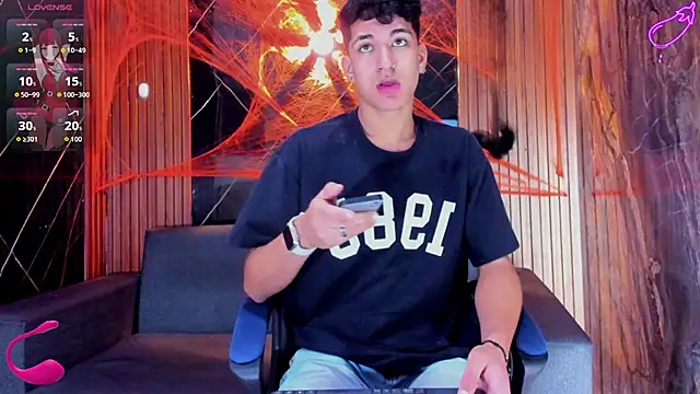 Stiben boy online show from 10/30/25, 03:27